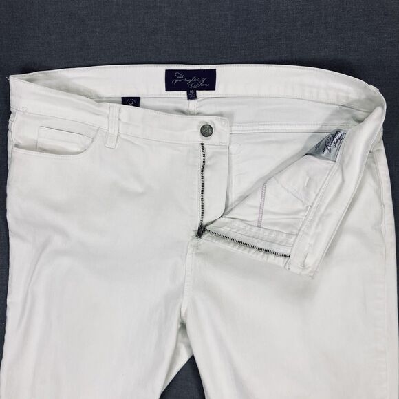NYDJ Crop Jeans Womens Sz 16 White Straight Leg Cuffed High Waisted Modest Capri - Picture 4 of 15